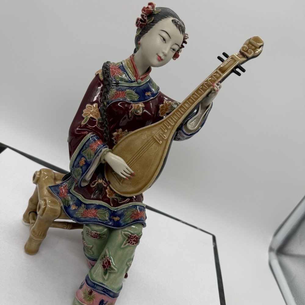 Chinese Shiwan Wucai Porcelain Ceramic Quing Dynasty Lady Playing A Pipa